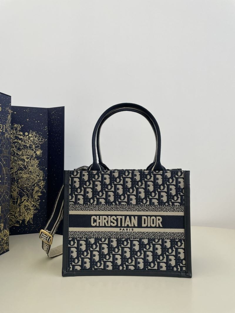 Dior Shopping Bags